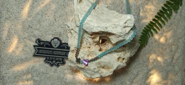 Halskette Frozen Shamrock Komplettansicht